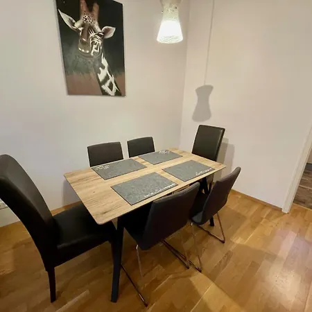 Apartment Bobbys Gartenapartment Krems an der Donau