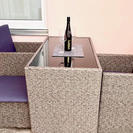 Bobbys Gartenapartment
