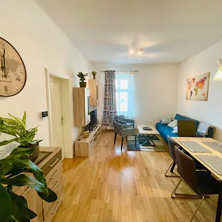 Bobbys Gartenapartment *