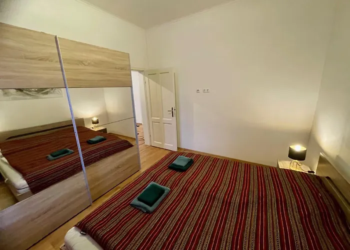 Bobbys Gartenapartment Apartamento