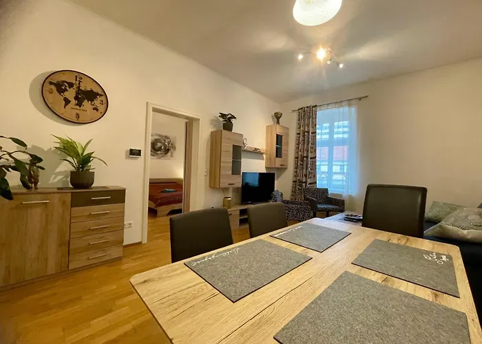 Bobbys Gartenapartment Apartamento Krems an der Donau