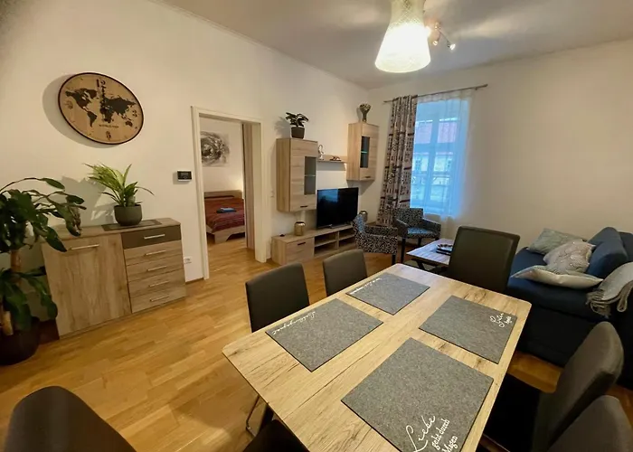 Bobbys Gartenapartment Apartamento