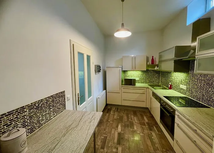 Bobbys Gartenapartment *